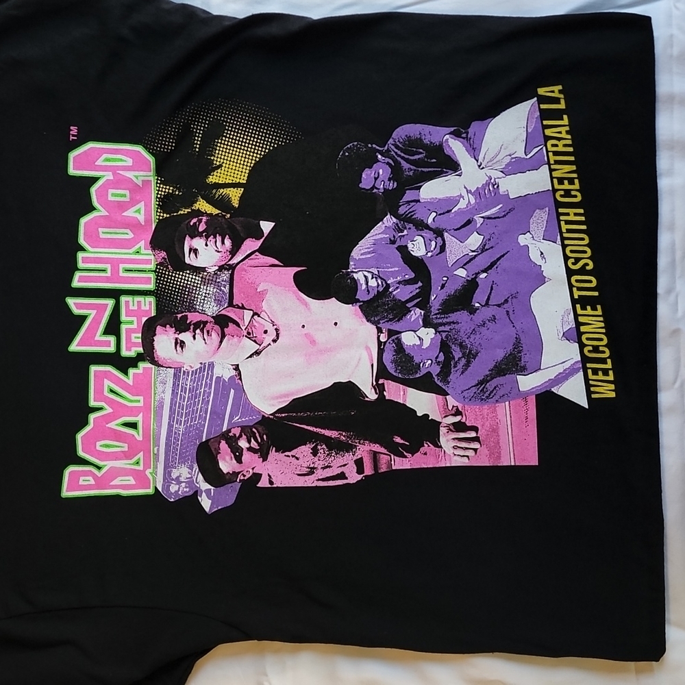 WOMEN'S TSHIRT